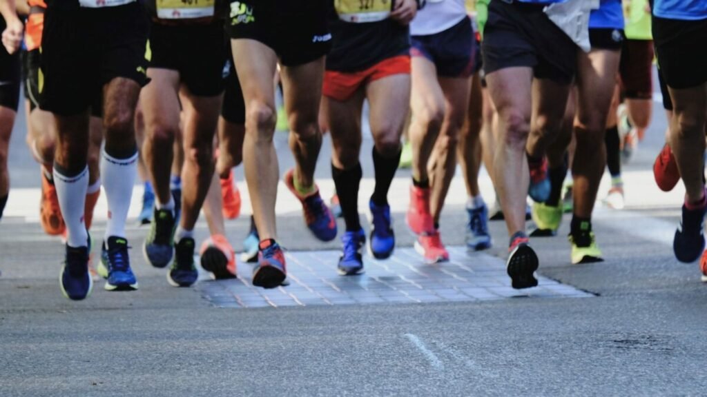 Marathon Running Pacing Strategies Explained